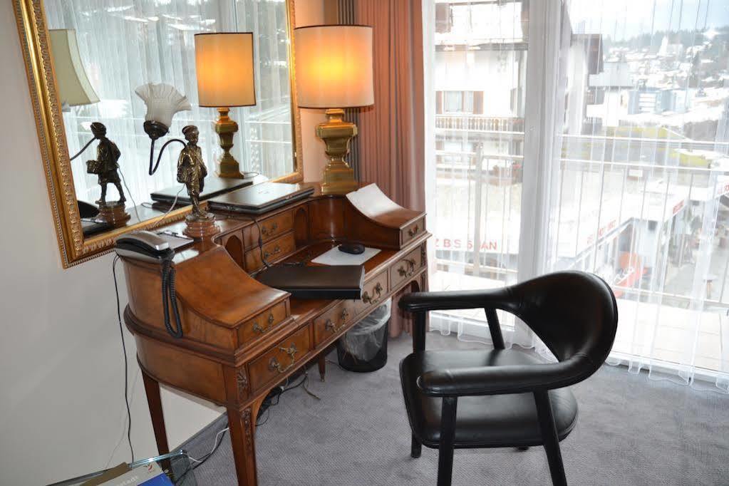 T3 Alpenhotel Φιλμς Εξωτερικό φωτογραφία