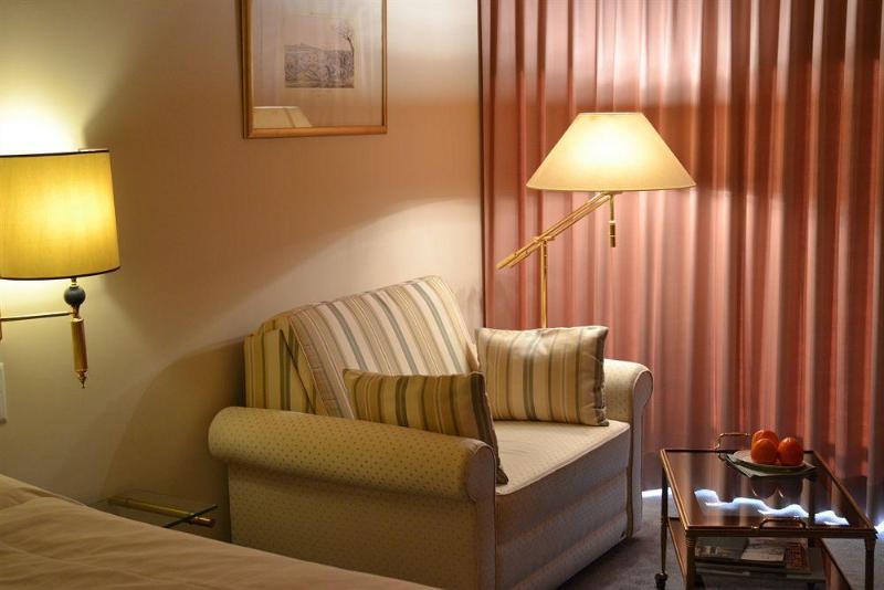 T3 Alpenhotel Φιλμς Εξωτερικό φωτογραφία